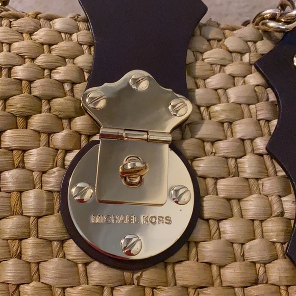 Michael Kors Santorini Raffia straw bag - Picture 5 of 13